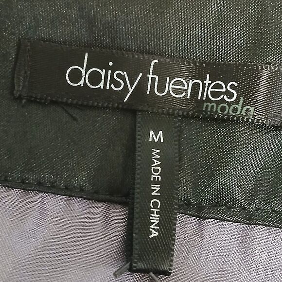 Daisy Fuente Purple Floral Pattern Black Trim Lined Sleeveless Blouse Top Medium - Picture 9 of 9